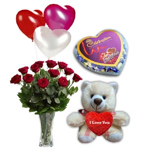 Bear W/ Roses in a vase, Chocolate & Balloons