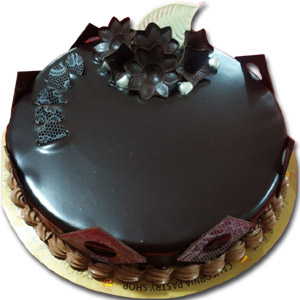 1 Pound Classic Chocolate Cake