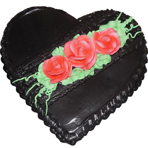 (24) Yummy Yummy- 3.3 Pounds Rich Chocolate Heart Cake