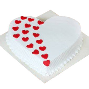 (004) 1 pound fondant heart shape vanilla cake