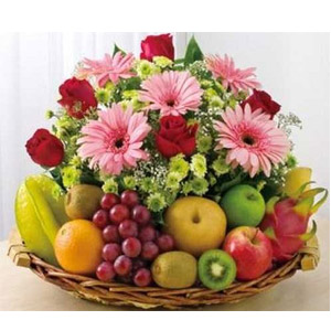 (09) Fruit Basket W/ Flowers