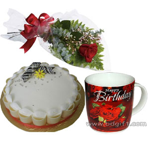 (002) Half kg Vanilla Round Cake W/ Red Roses & Birthday Mug