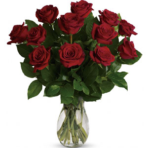 (29) One dozen Red roses in Vase