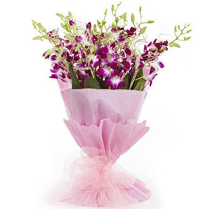 (60) Purple Orchids in bouquet