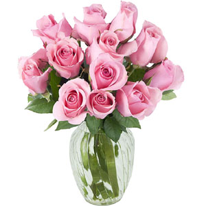 (35) 12pcs pink imported roses in a vase
