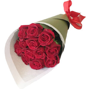 (01) 1 Dozen red roses in bouquet