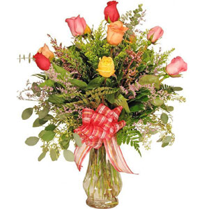(08) 6 pcs multicolor roses in a glass vase