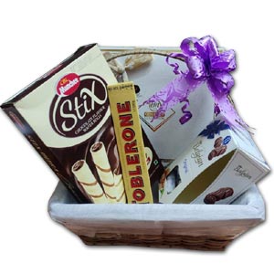 (22) Gift Basket of Chocolates