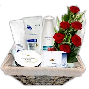 (003) Cosmetic Gift basket W/ 6 Piece Red Roses