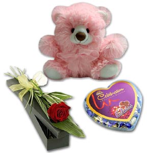 (62) 1 Pcs Red Roses W/ Bear & Chocolate