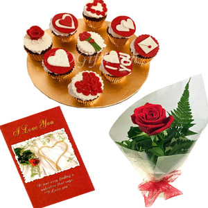 (23) Cupcake W/ card & red rose