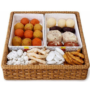 (000001) Boishakhi Traditional Sweet Basket