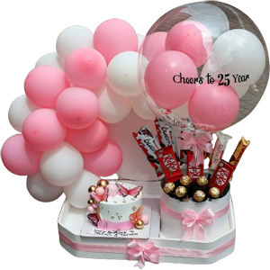 Balloon Hamper with Vanilla Cake & Chocolates