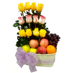 (08) Premium Roses & Fresh Fruit Basket
