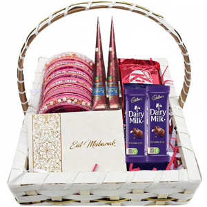 Eid Beauty & Sweet Treat Basket