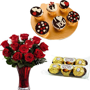 (38) Cupcake W/ red roses & chocolates